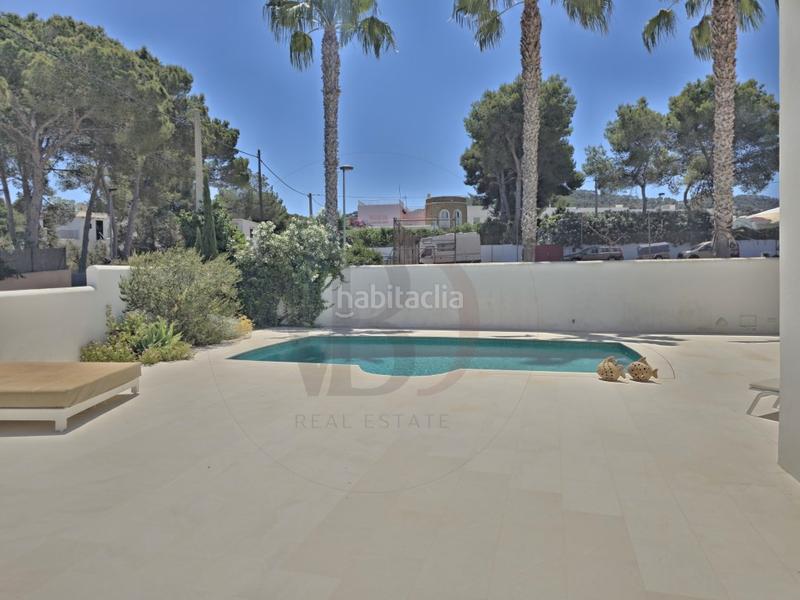 Foto c4cfee7e-c766-4cf8-8430-9148dd942aa2. Casa amb aparcament a Sant Agustí-Cala de Bou Sant Josep de sa Talaia