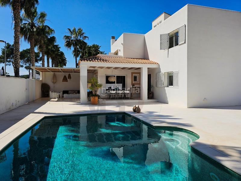 Foto e6ae497d-2446-4309-bd81-4299461fbf8f. Casa amb aparcament a Sant Agustí-Cala de Bou Sant Josep de sa Talaia