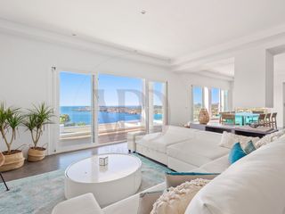 Casa in Cala Vedella-Cala Tarida. Dos exclusivas villas en venta en cala molí con espectaculares v