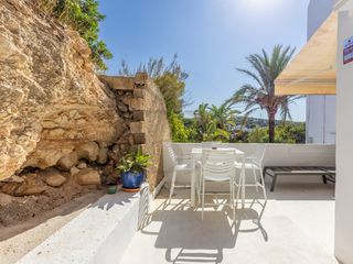 Rent Apartment  Carretera portinatx. Alquiler de temporada en primera línea de mar en portinatx