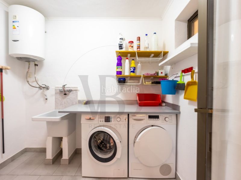 Foto 21392ff5-93f4-4673-8bc0-1fea59a9dd97. Apartament amb aparcament a S´Eixample-Can Misses Ibiza