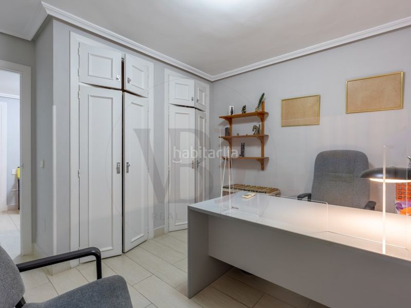 Foto 4c0edbba-b84d-410f-9108-29a3e53badce. Apartament amb aparcament a S´Eixample-Can Misses Ibiza