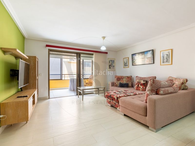 Foto 9646cdfc-08e3-4f3d-9335-0b365a574cfe. Apartament amb aparcament a S´Eixample-Can Misses Ibiza