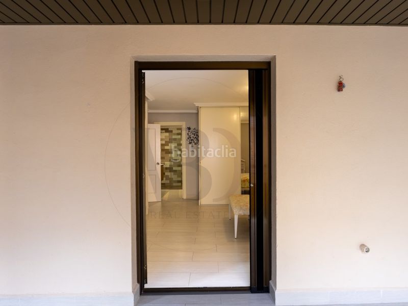 Foto d2cbc08a-289f-4e7d-aac6-cbd56c895612. Apartament amb aparcament a S´Eixample-Can Misses Ibiza