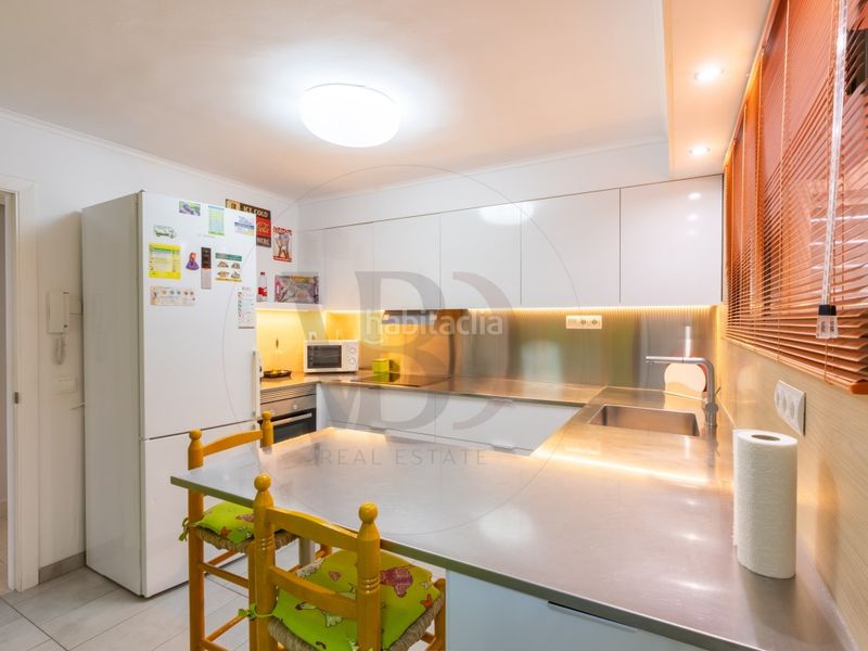 Foto f79f50d5-9c5d-4064-988b-49106b075d90. Apartament amb aparcament a S´Eixample-Can Misses Ibiza