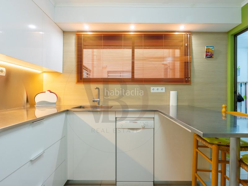 Foto f8c973f7-e749-4883-a733-64a122156d9f. Apartament amb aparcament a S´Eixample-Can Misses Ibiza