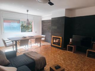 Etagenwohnung in Avinguda del pla del vinyet 9. Precioso piso en el centro de sant cugat!!