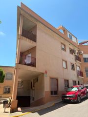 Piano terra  Paseo rodriguez delafuente 2. Se vende piso en viator