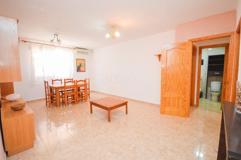 Foto f42ef54d-f890-402f-afb7-228d653d4fb1. Planta baixa amb aparcament a Viator