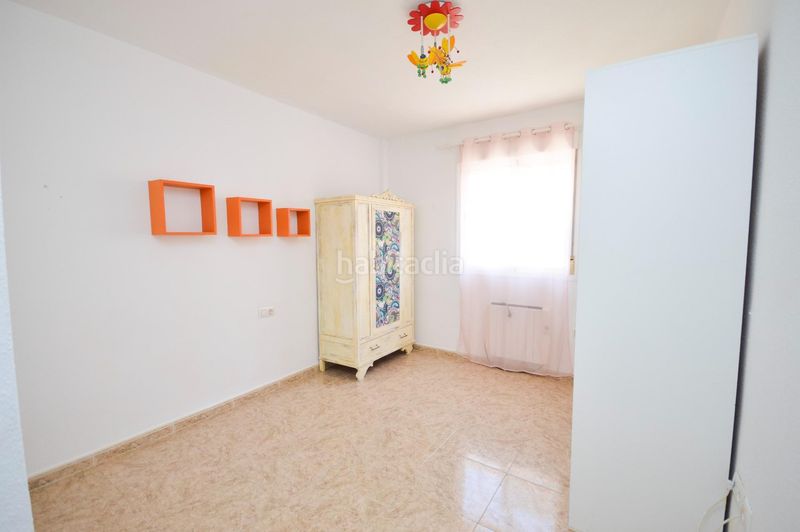 Foto f80395d2-36a9-4136-bb0d-8a61b77d868a. Planta baixa amb aparcament a Viator