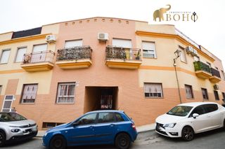 Miete Dachwohnung in Malpica 4. Se alquila  atico en  viator con plaza de garaje