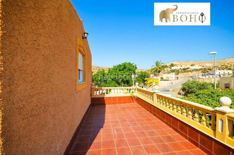 Foto ab14321b-7077-48e3-ad9f-d656bf4801e0. Casa en barrio cuevas medinas 10 se vende cortijo en cuevas de los medinas en Almería