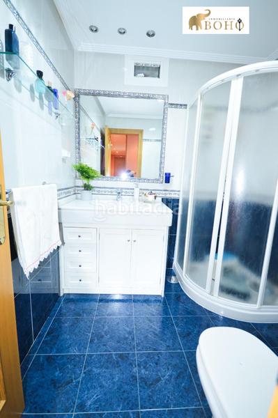 Foto 0e750577-3a17-4011-b482-8736e8a7fa9c. Piso en calle san anton 6 se vende piso en zona plaza pavia c san antón en Almería