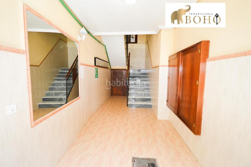 Foto 2af7e159-adce-4669-9433-c7de303f6a6e. Piso en calle san anton 6 se vende piso en zona plaza pavia c san antón en Almería