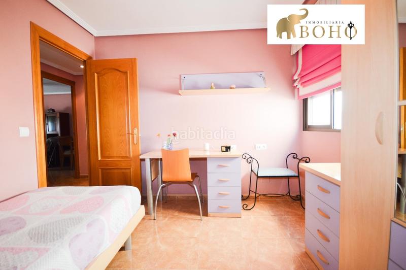 Foto b43e7c5f-2a5c-447c-a868-ab616d7c3ac9. Piso en calle san anton 6 se vende piso en zona plaza pavia c san antón en Almería