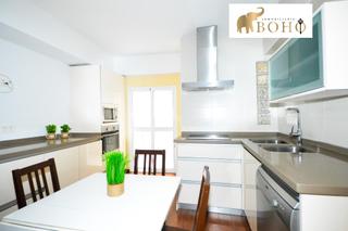 Location Appartement à Calle paterna del rio 17. Bonito piso en el zapillo  alquiler