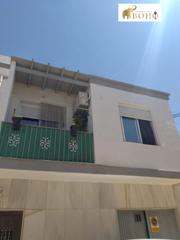 Casa adossada a Calle calle de la fuente, 88 88. Se vende casa de dos plantas en rioja