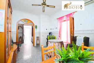 Casa  Calle calle de serafín abad, 4 4. Se vende casa de planta baja en viator