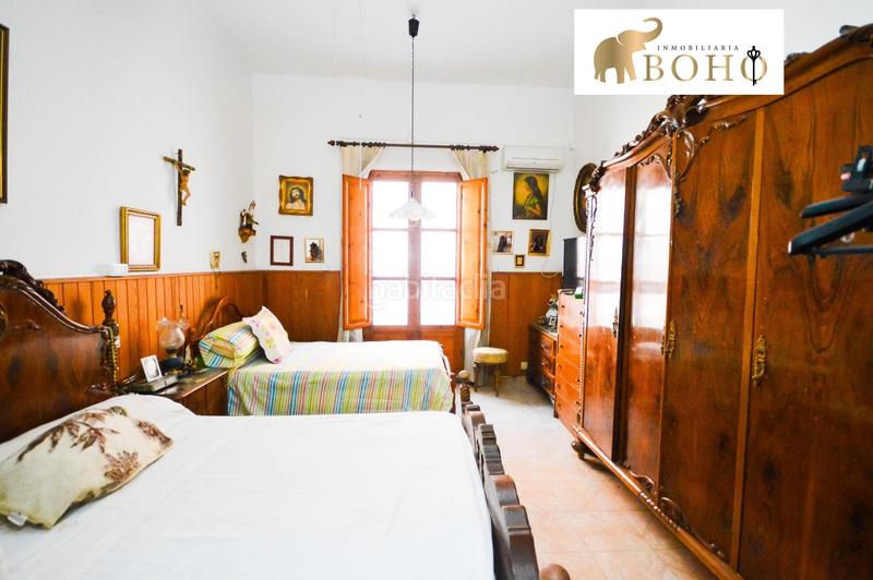 Foto 5d2582ae-5ac5-4a52-9a40-a6fb8bfa5f22. Casa a calle calle de serafín abad a Viator