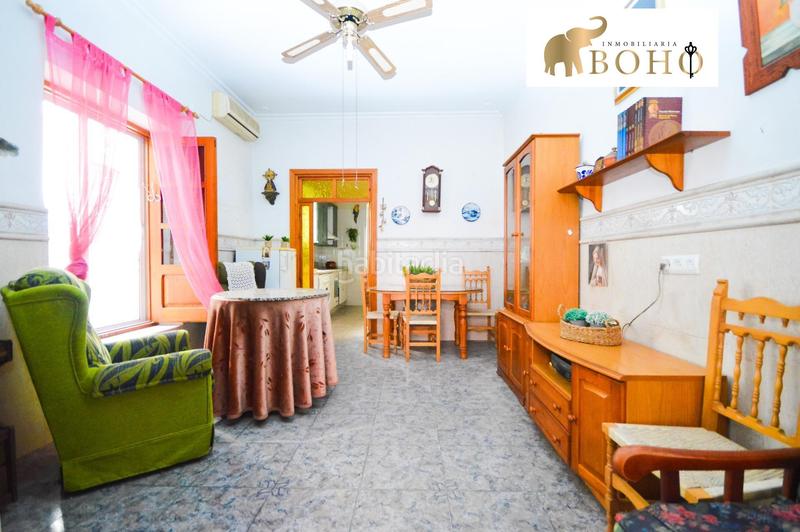 Foto d97fc986-19cc-413f-b85f-449a6ab43d05. Casa a calle calle de serafín abad a Viator