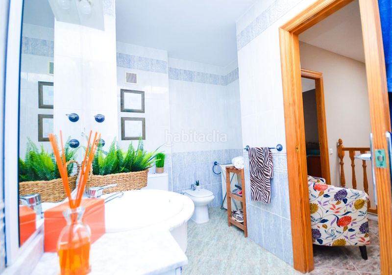 Foto 46279833-44c1-4d50-b6f2-e2d40e9653e8. Casa a calle calle alberto jiménez becerril 4 a Gádor