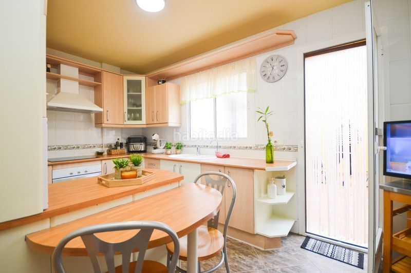 Foto 51241239-74fc-4896-821b-5d6af436558a. Casa a calle calle alberto jiménez becerril 4 a Gádor