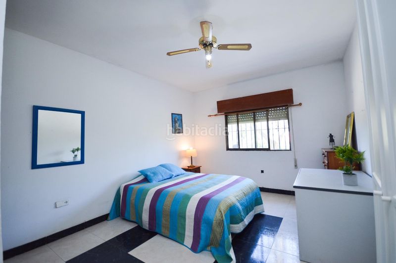 Foto 2b84042b-94d7-46ad-9df2-7dea8dc928b4. Masia amb aparcament a Pechina