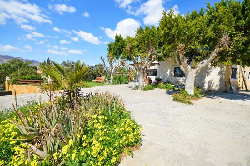 Foto 43cdeaa4-645b-41ee-8cfa-ac827b2ef06c. Masia amb aparcament a Pechina