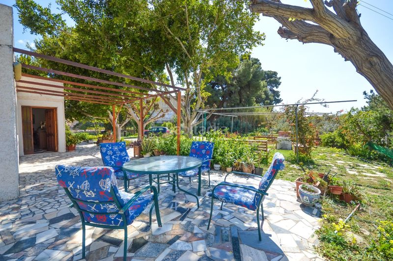 Foto 45b6351b-31f4-4140-b50b-4a10bc37b50f. Masia amb aparcament a Pechina