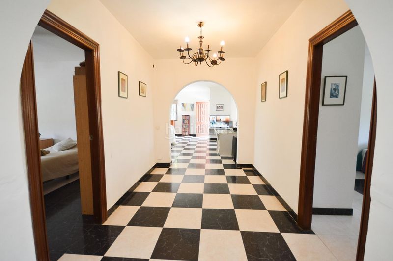 Foto 52bc8c45-c31d-4781-bcc7-a42c65375bcf. Masia amb aparcament a Pechina