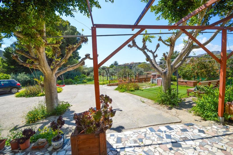 Foto 57bfb829-ada0-4143-85c9-4a6c8c9f6f19. Masia amb aparcament a Pechina