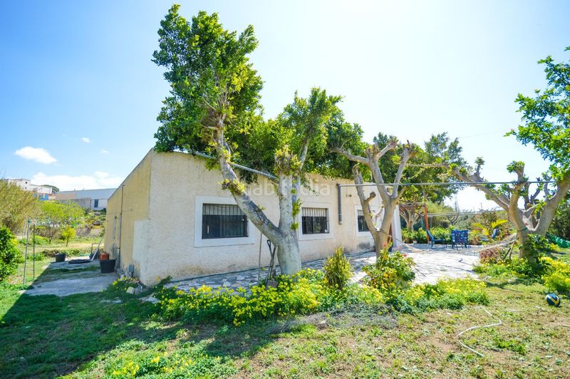 Foto 70b13ef9-cbdd-4960-9cbe-d84a7c23b69d. Masia amb aparcament a Pechina