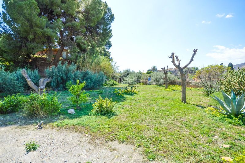 Foto 85546b2b-1c21-4d07-9e84-d04c787b5eb9. Masia amb aparcament a Pechina