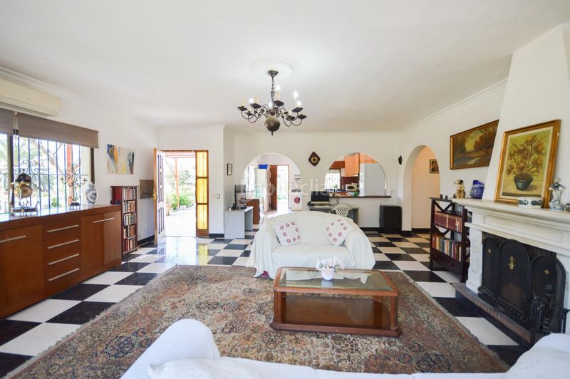 Foto 8b690f8f-172b-4c7f-bb09-971f35d22f40. Masia amb aparcament a Pechina