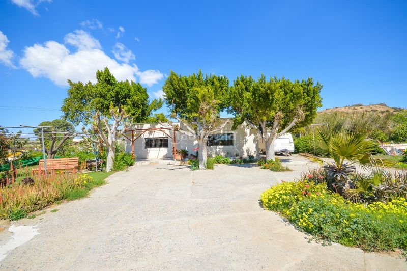 Foto baf0ec68-4b66-485d-8dfb-d64856e55555. Masia amb aparcament a Pechina