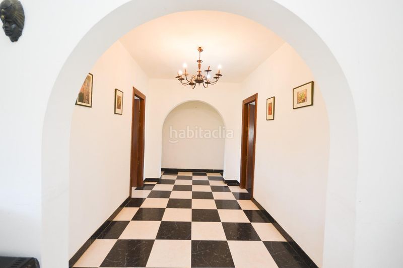 Foto d3644b27-c718-4af9-9216-f05def32e806. Masia amb aparcament a Pechina