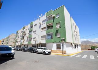 Appartamento  Calle calle sierra de gádor 3. Se vende piso en gador