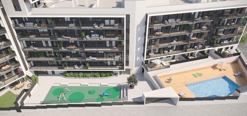Foto ceecf015-22c2-41a9-aae3-9606bb3f6e2b. Dúplex 138m<sup>2</sup> en passeig olof palme 16 en Montigalà Badalona