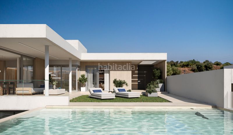 Foto 42b949da-34d2-47a6-852f-c54c0db5bb43. Xalet 356m<sup>2</sup> amb calefacció aparcament piscina a Guadalobón Estepona