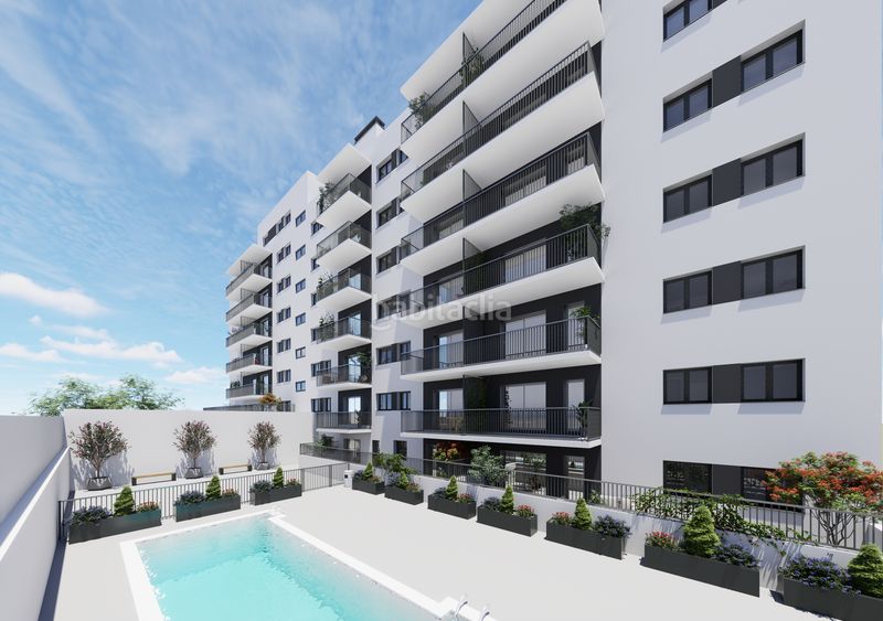 Foto cb02bcfc-c6c3-4442-9099-e561295b36da. Pis 83m<sup>2</sup> amb calefacció aparcament piscina a Llevant Viladecans