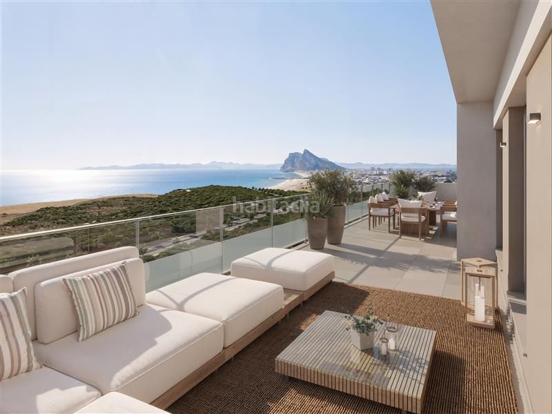 Foto 58617c8f-6eb4-4681-9954-5d18869c5a30. Pis 92m<sup>2</sup> amb calefacció aparcament piscina a El Zabal-Santa Margarita Línea de la Concepción (La)