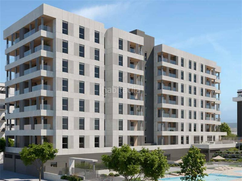 Foto 0ad00420-6f4c-484d-b5bf-0542239a17fa. Pis 88m<sup>2</sup> amb aparcament piscina a Distrito Zeta - Recinto Ferial Cortijo de Torres Málaga