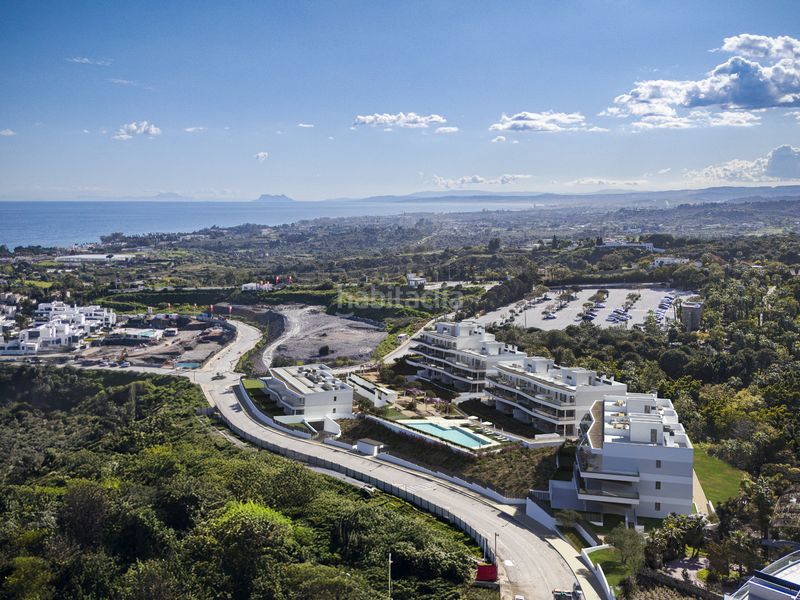 Foto d38ff818-5c25-436c-9fa4-d5800408c08c. Pis 196m<sup>2</sup> amb calefacció aparcament piscina a La Concha - Resina Golf Estepona