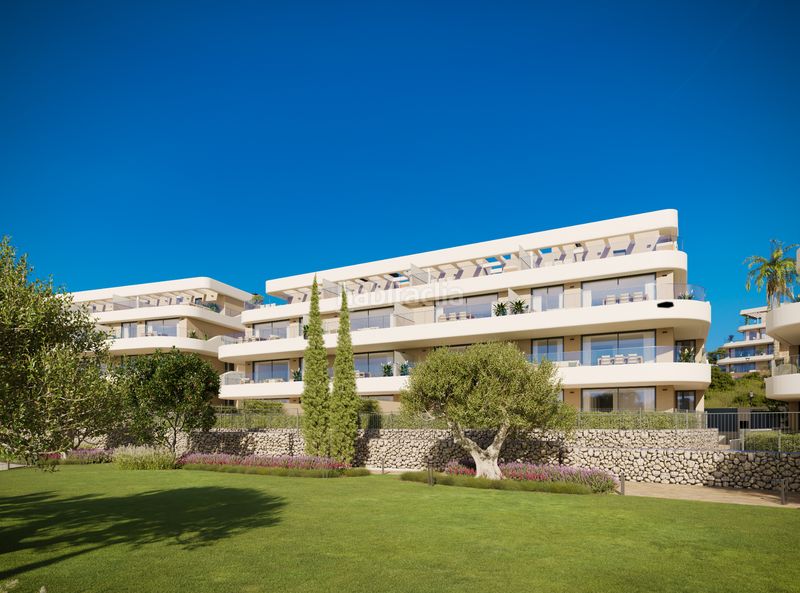 Foto a21fefe9-82fa-4b66-8d61-673be8d736dd. Àtic 232m<sup>2</sup> amb calefacció aparcament piscina a Buenas Noches Estepona