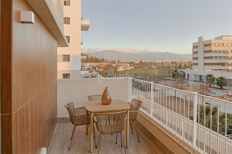 Foto cbd979ca-f0af-42e0-bf15-ead00ea2afcf. Appartement 96m<sup>2</sup> avec piscine dans Rosaleda - Juventud Granada