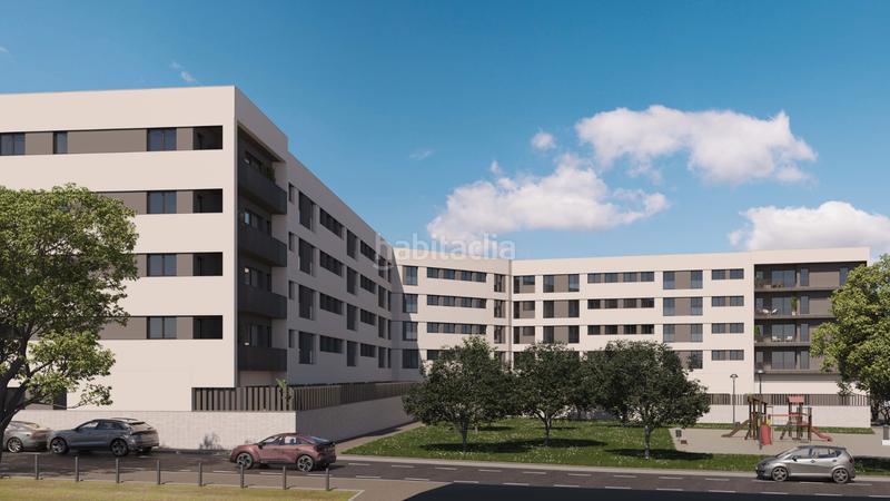 Foto a92507d2-fe43-4e72-9cb9-c817210861dc. Pis 86m<sup>2</sup> a plaça de la ciutat de figueres 2 a Montilivi Girona