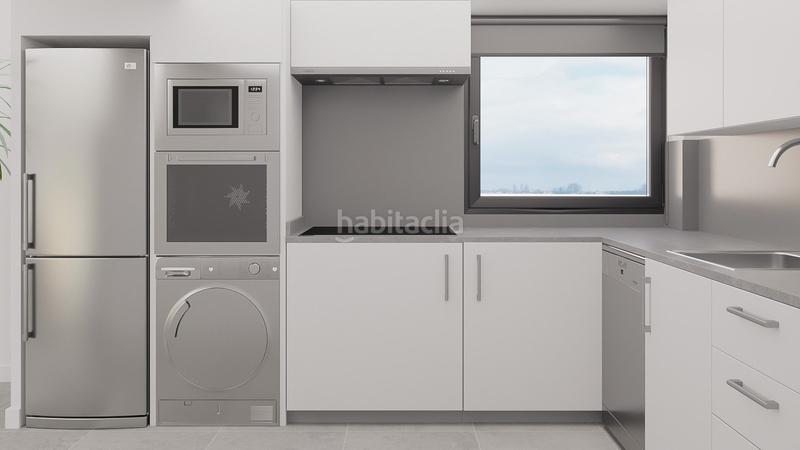 Foto 4013ceba-57ac-424a-8be3-87def691c67a. Apartamento en Almayate Bajo