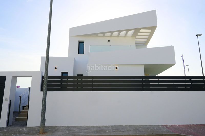 Foto 11597a30-35f9-4bdf-9eb9-4e0e0aee14dd. Casa amb piscina a Dolores