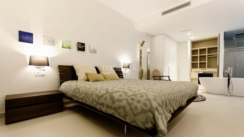 Foto f913d52c-02f7-48dd-9625-f6de956bf3d2. Casa con piscina in Campoamor Orihuela