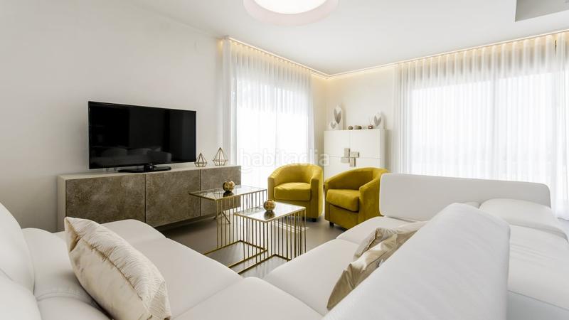 Foto 390a1634-3af6-4a39-8fe3-55014a1c0010. Haus mit pool in Campoamor Orihuela